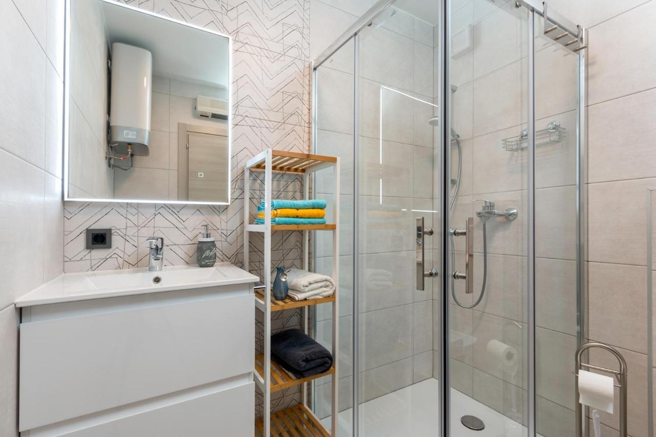 Tramonto Apartment Пула Екстериор снимка