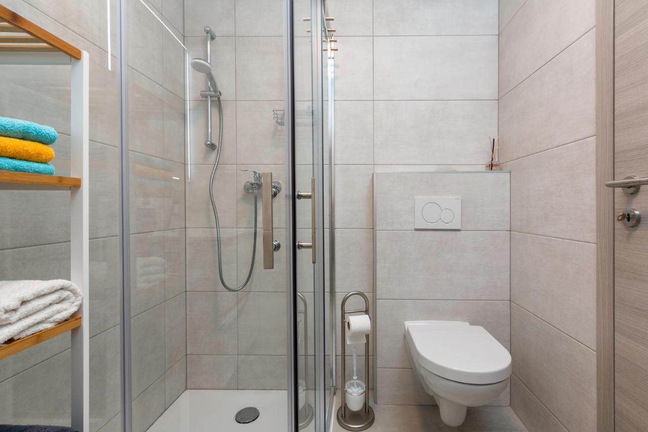 Tramonto Apartment Пула Екстериор снимка